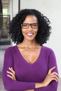 50 Short Haircuts For Black Women Over 50